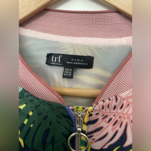 Zara TRF Collection - Satin bomber jacket - Picture 6 of 6